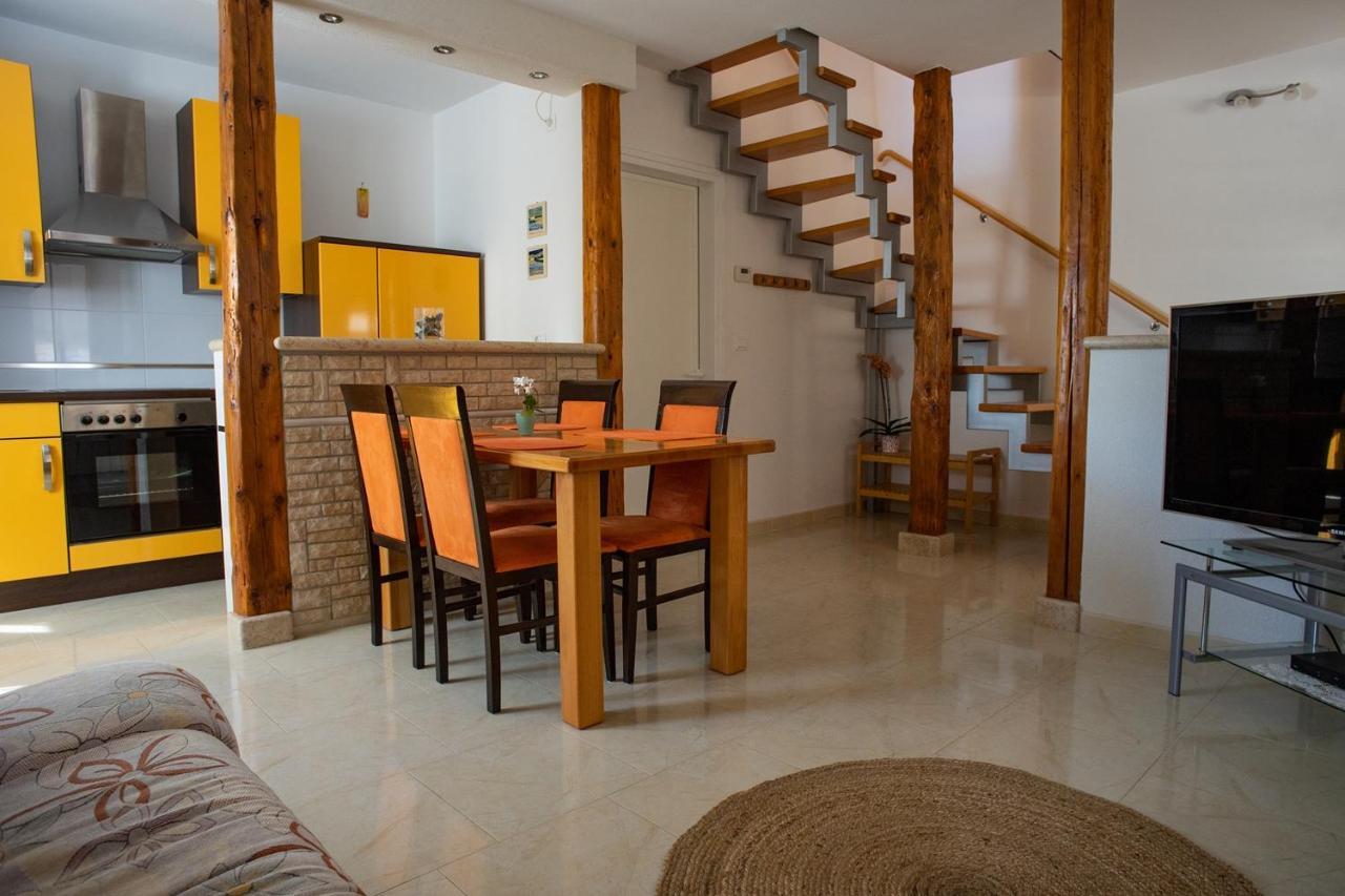 Olive Tree Apartments Umag Eksteriør bilde