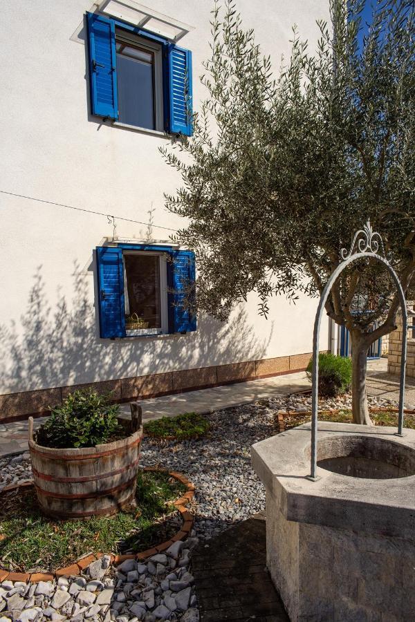 Olive Tree Apartments Umag Eksteriør bilde